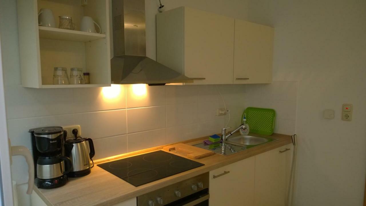 Pensionsappartments Blitz Висбаден Екстериор снимка